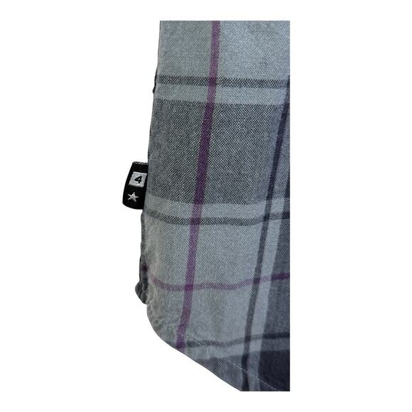 Fourstar Flannel Shirt Mens Medium Gray Purple Plaid Street Pirate Skate - Picture 4 of 16